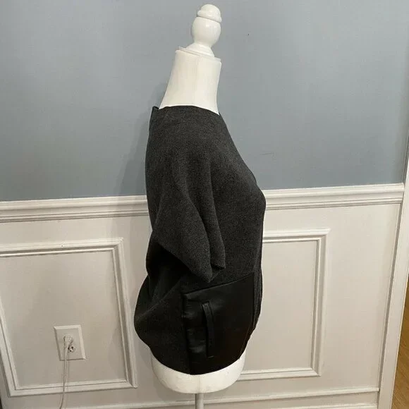J. Crew Merino Wool Leather Pocket Tee Sweater Women's XS Grey - Picture 4 of 9